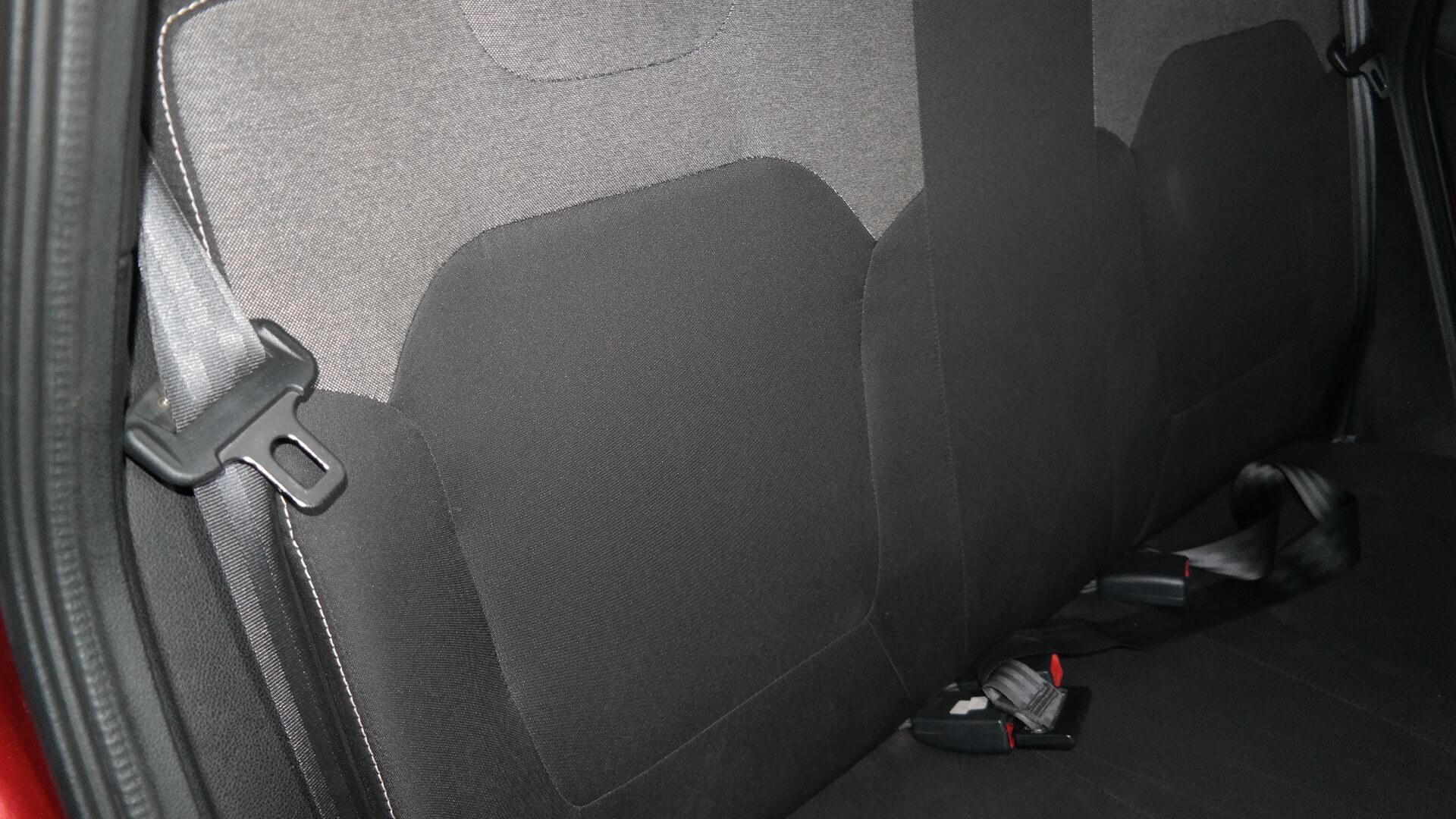 Repossessed Renault Kwid 1.0 Expression 5DR 2021 on auction with a price of R 136,200. Renault Kwid 1.0 Expression 5DR