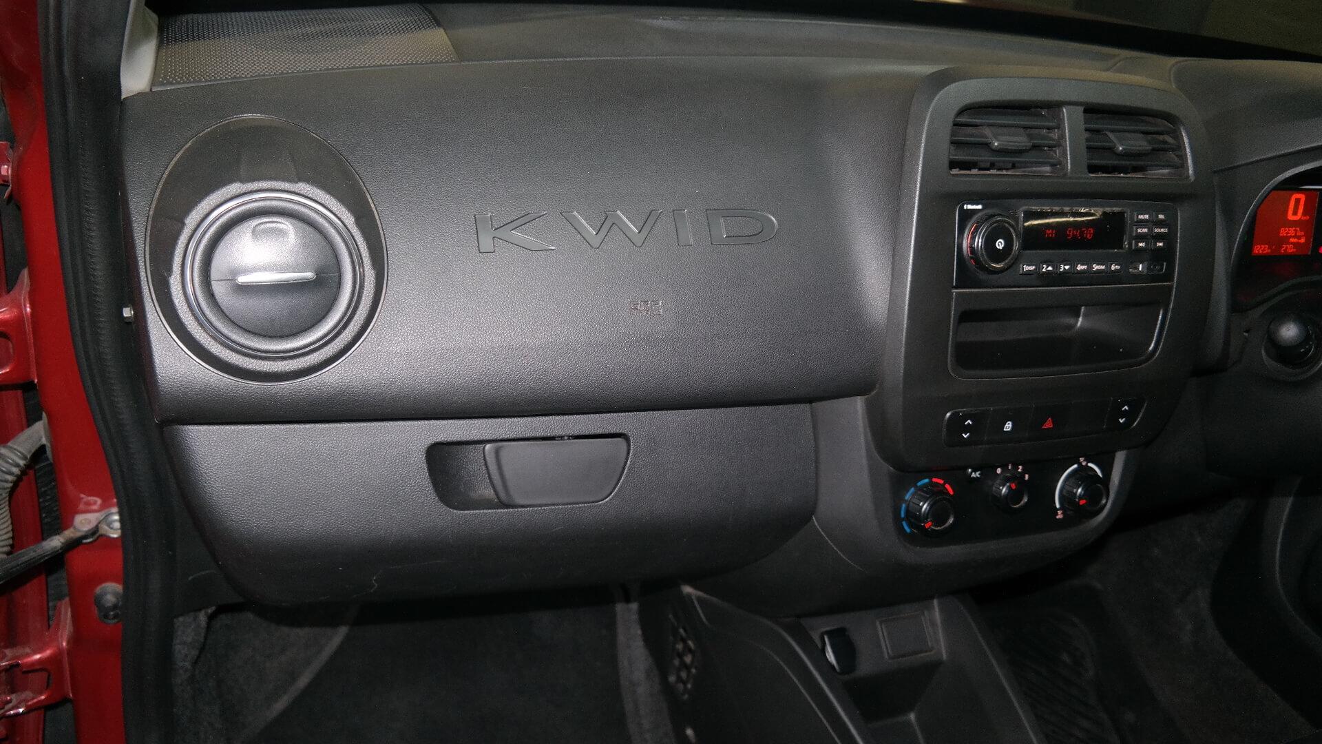 Repossessed Renault Kwid 1.0 Expression 5DR 2021 on auction with a price of R 136,200. Renault Kwid 1.0 Expression 5DR