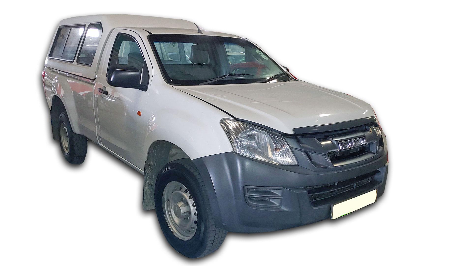 Repossessed Isuzu KB250 D-TEQ Fleetside S 2014 on auction with a price of R 124,400. Isuzu KB250 D-TEQ Fleetside S