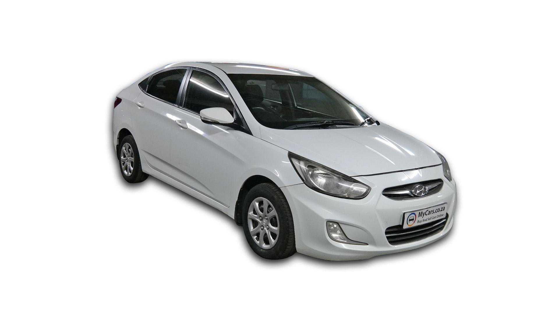Repossessed Hyundai Accent 1.6 GLS/FLUID 2013 on auction with a price of R 116,500. Hyundai Accent 1.6 GLS/FLUID