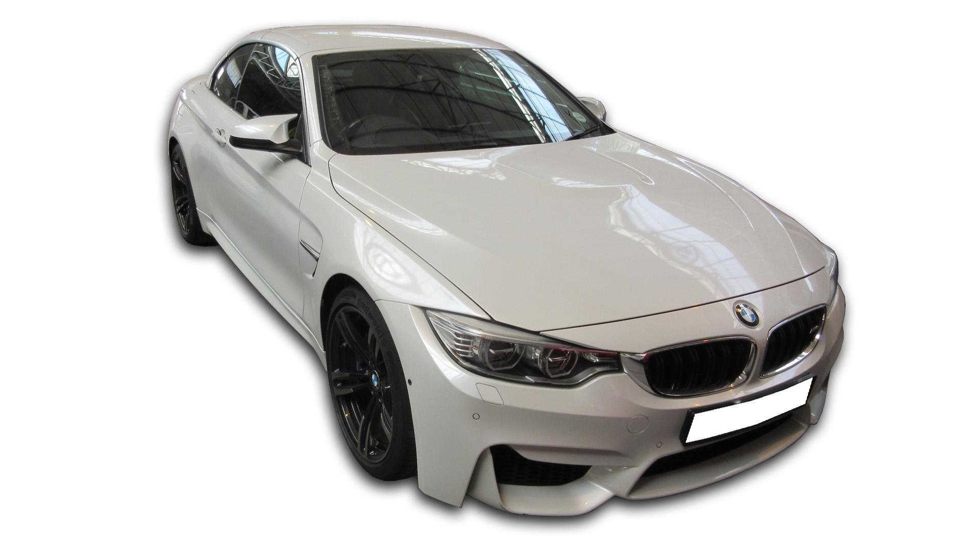 Repossessed BMW M4 Convertible 2016 on auction with a price of R 732,900. BMW M4 Convertible