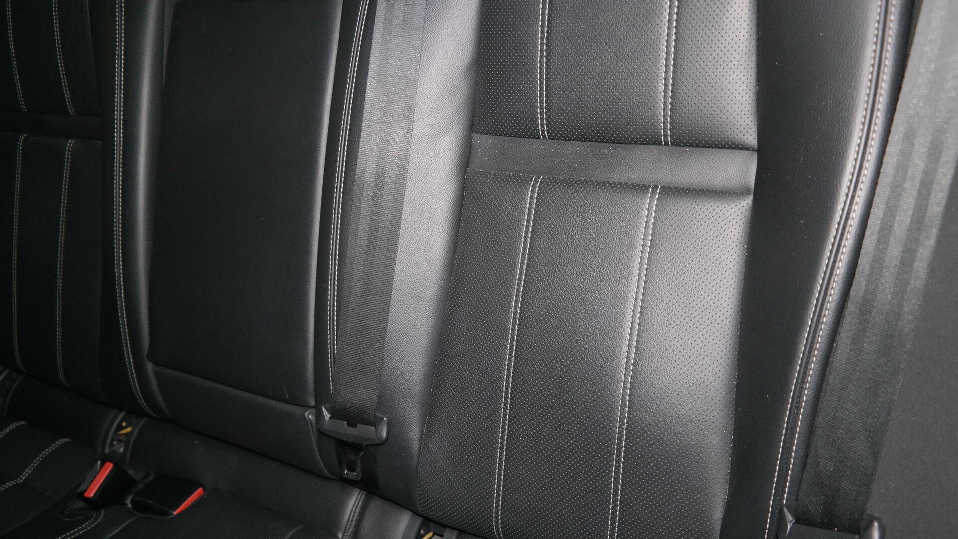 Repossessed Land Rover Range Rover Velar 3.0 2018 on auction with a price of R 754,500. Land Rover Range Rover Velar 3.0