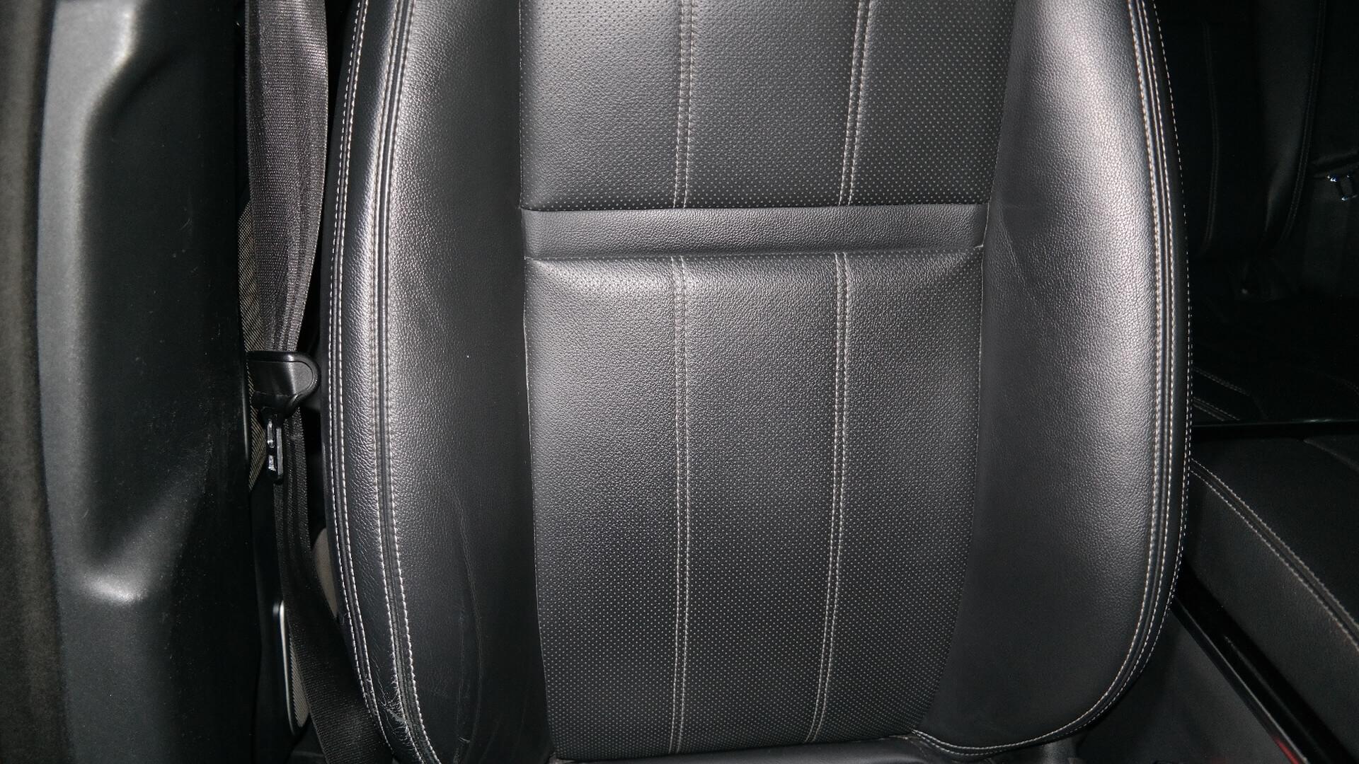 Repossessed Land Rover Range Rover Velar 3.0 2018 on auction with a price of R 754,500. Land Rover Range Rover Velar 3.0