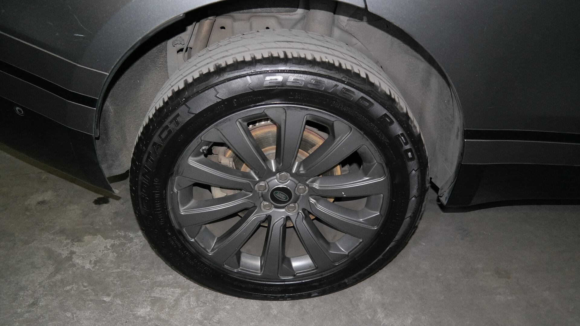 Repossessed Land Rover Range Rover Velar 3.0 2018 on auction with a price of R 754,500. Land Rover Range Rover Velar 3.0