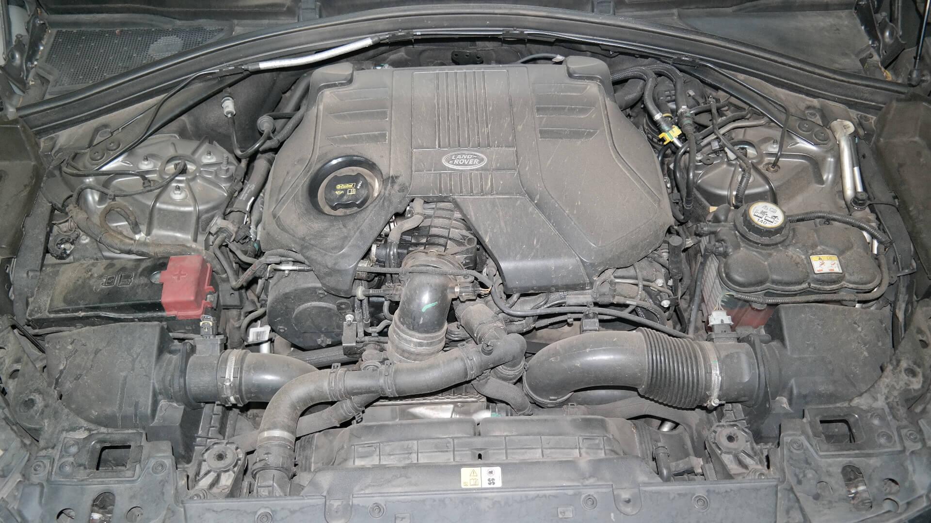 Repossessed Land Rover Range Rover Velar 3.0 2018 on auction with a price of R 754,500. Land Rover Range Rover Velar 3.0