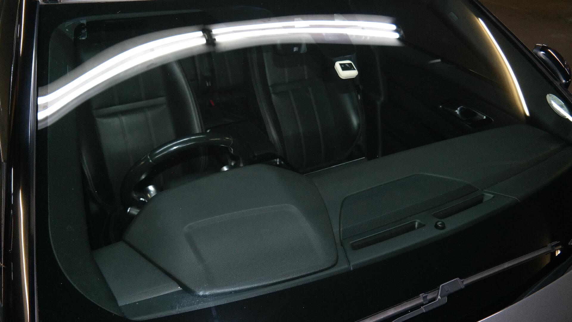 Repossessed Land Rover Range Rover Velar 3.0 2018 on auction with a price of R 754,500. Land Rover Range Rover Velar 3.0