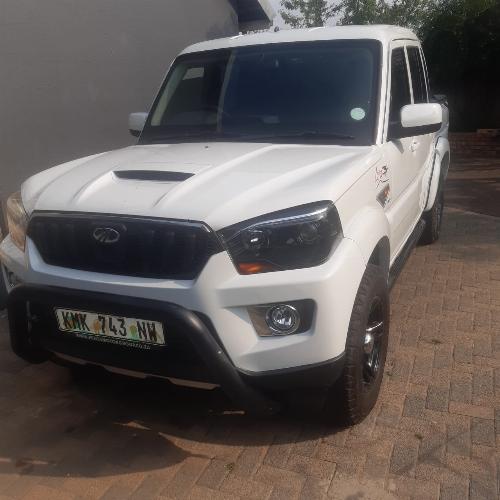 2018 MAHINDRA Pik-Up Mahindra 2018 MAHINDRA Pik-Up Mahindra