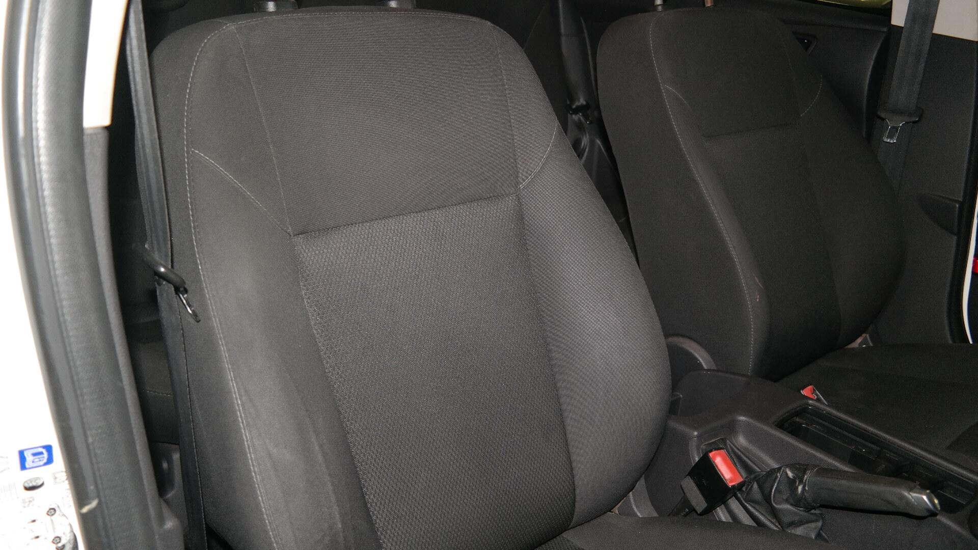 Repossessed Ford Focus 1.0 Ecoboost Ambiente 2015 on auction with a price of R 124,500. Ford Focus 1.0 Ecoboost Ambiente