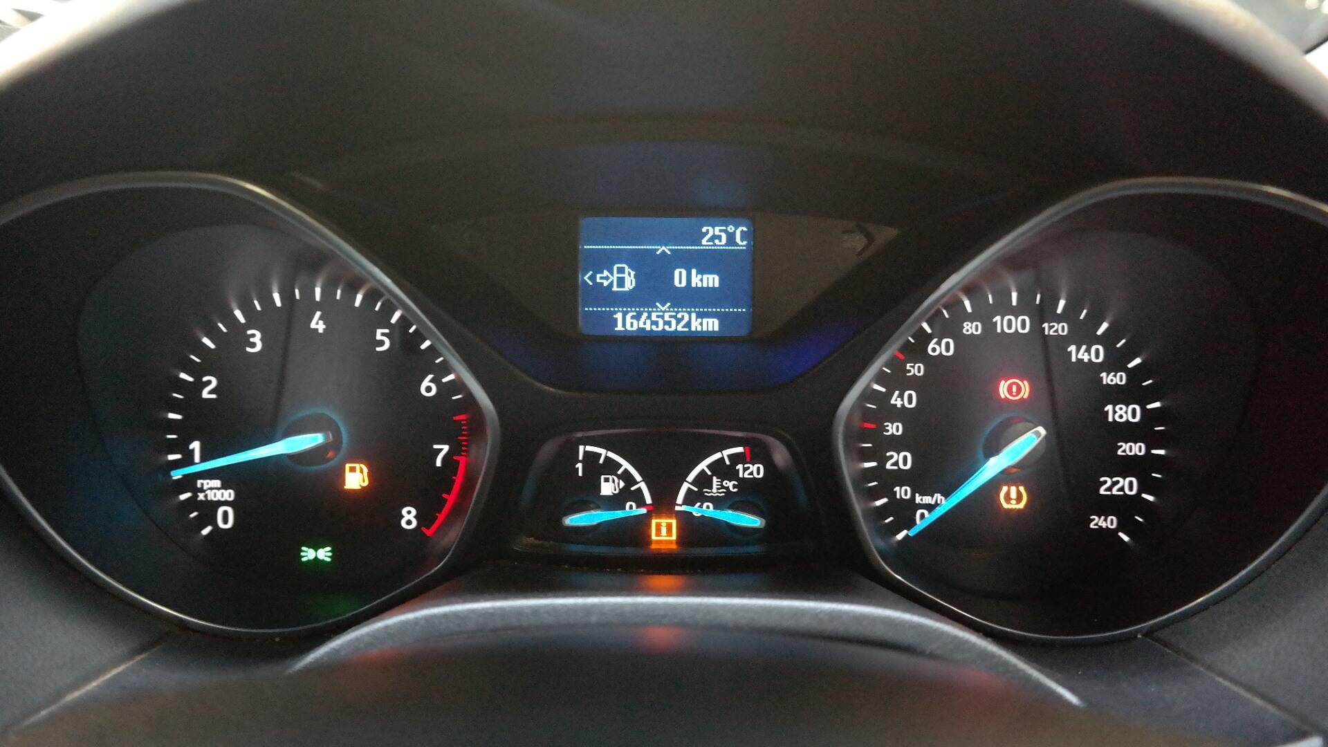 Repossessed Ford Focus 1.0 Ecoboost Ambiente 2015 on auction with a price of R 124,500. Ford Focus 1.0 Ecoboost Ambiente