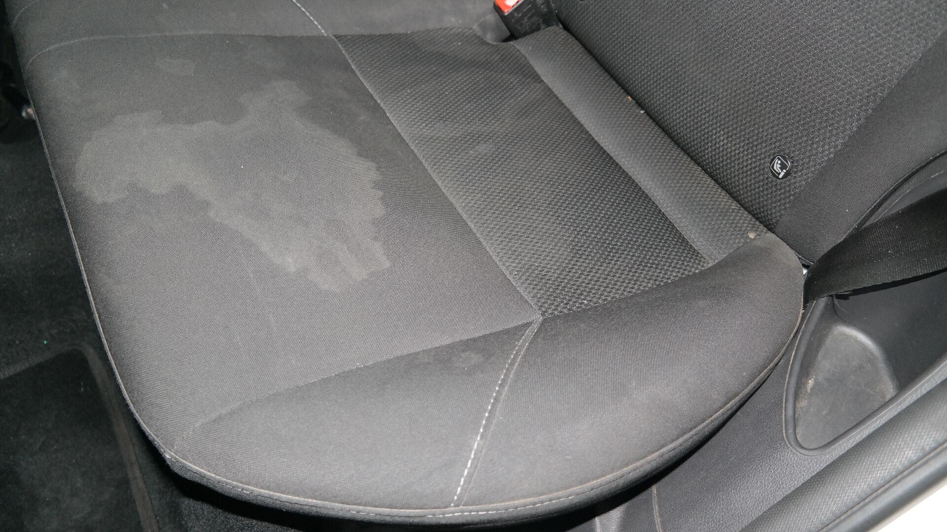 Repossessed Ford Focus 1.0 Ecoboost Ambiente 2015 on auction with a price of R 124,500. Ford Focus 1.0 Ecoboost Ambiente