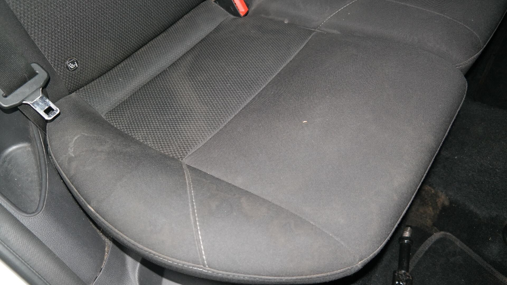 Repossessed Ford Focus 1.0 Ecoboost Ambiente 2015 on auction with a price of R 124,500. Ford Focus 1.0 Ecoboost Ambiente