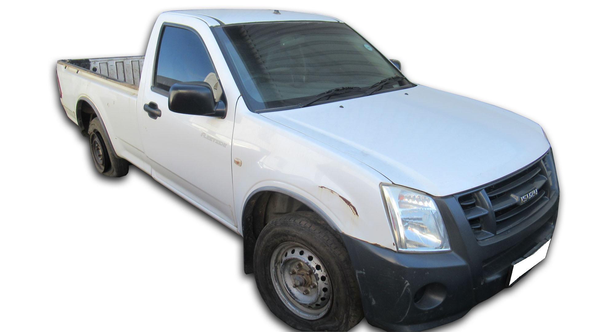 Repossessed Isuzu KB250 D-TEQ Fleetside 2012 on auction with a price of R 112,000. Isuzu KB250 D-TEQ Fleetside