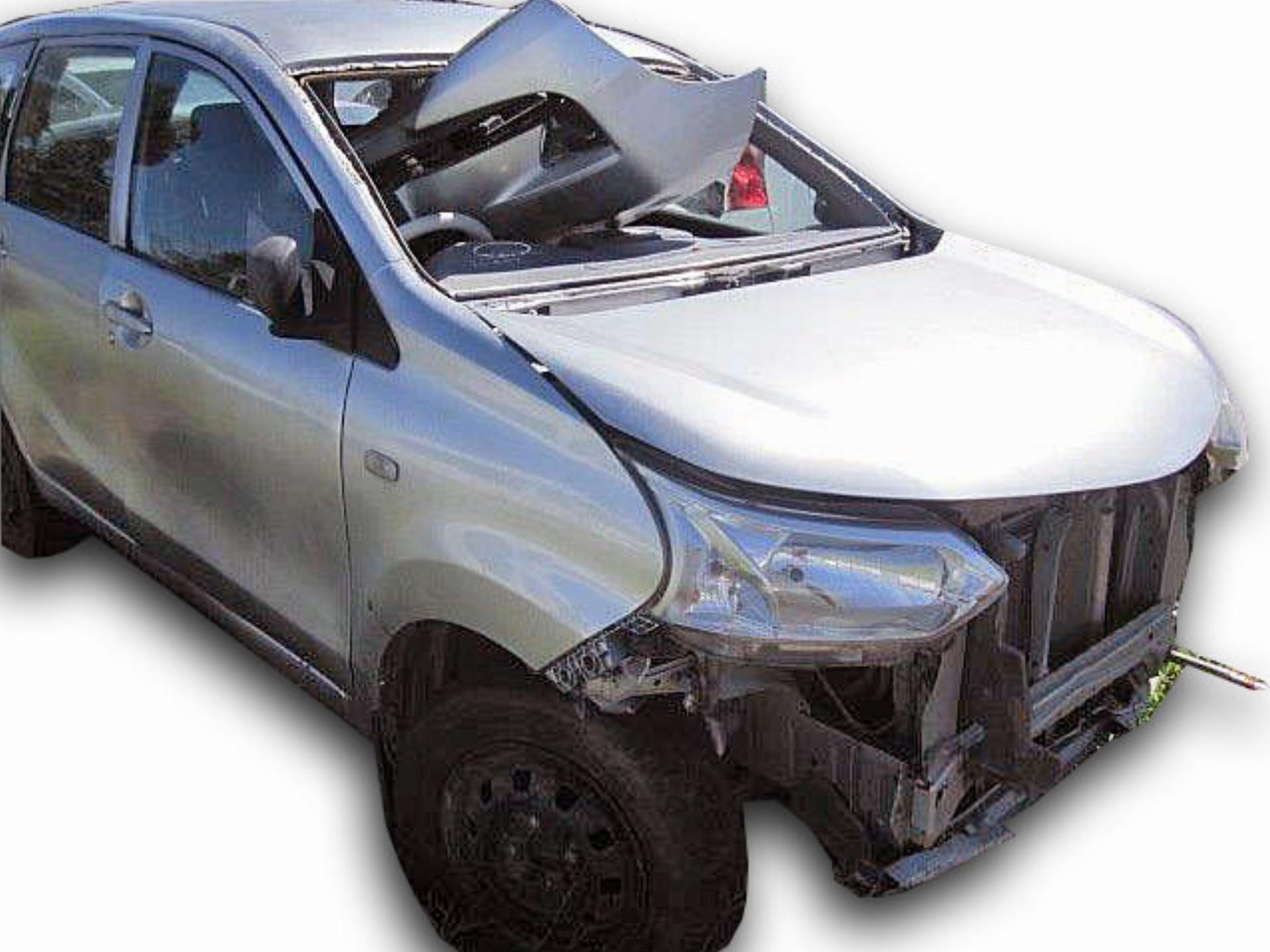Repossessed Toyota Avanza 1.3 SX 2016 on auction with a price of R 177,400. Toyota Avanza 1.3 SX
