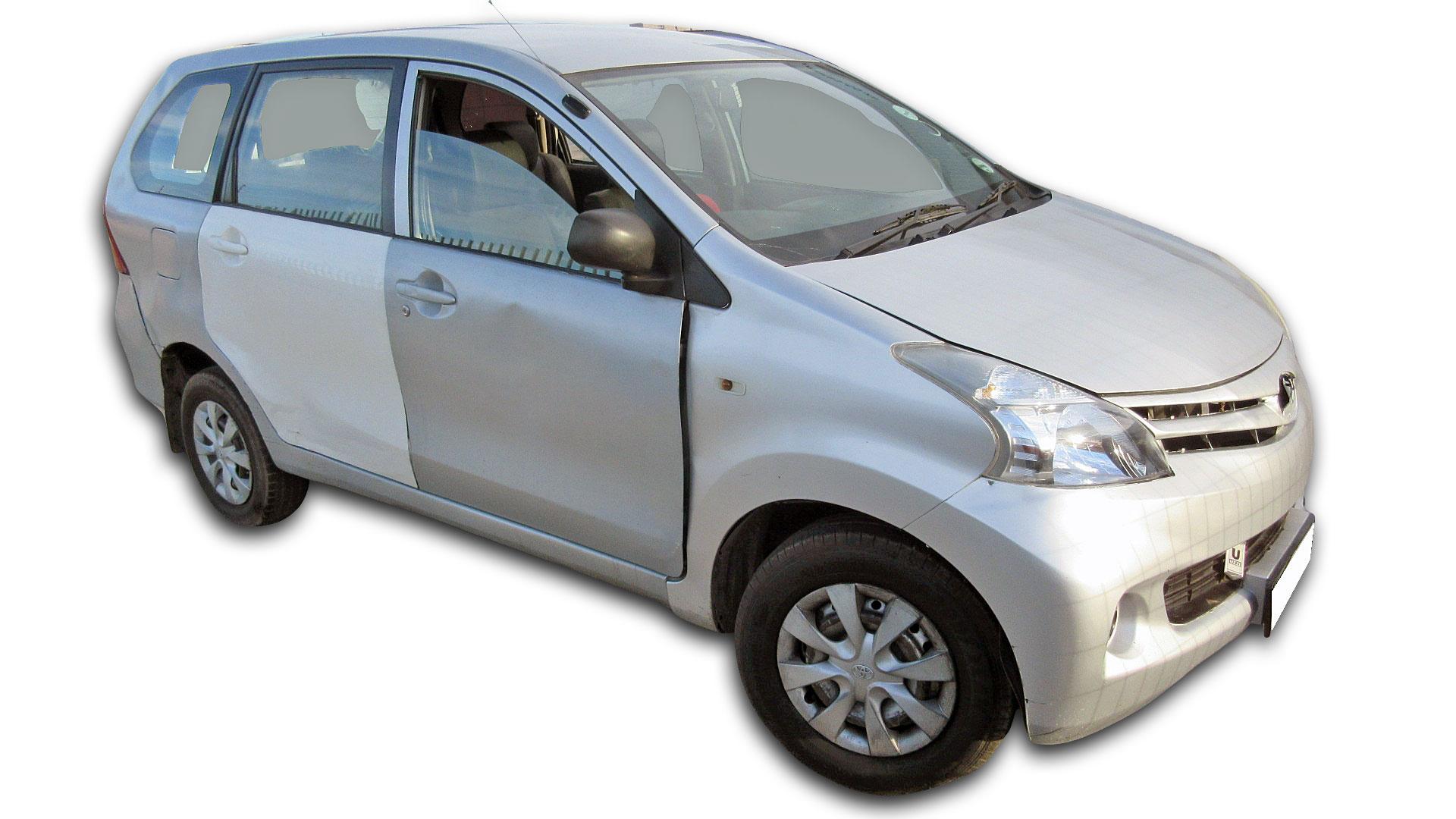 Repossessed Toyota Avanza 1.3 S 2015 on auction with a price of R 126,600. Toyota Avanza 1.3 S