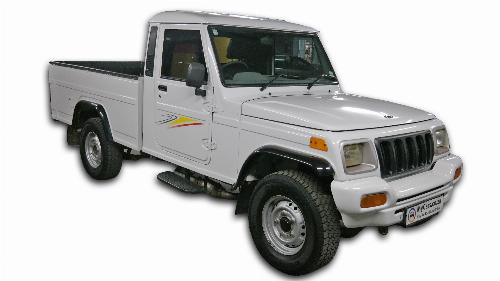 2022 MAHINDRA BOLERO NEF LOADER P/U S/C 2022 MAHINDRA BOLERO NEF LOADER P/U S/C