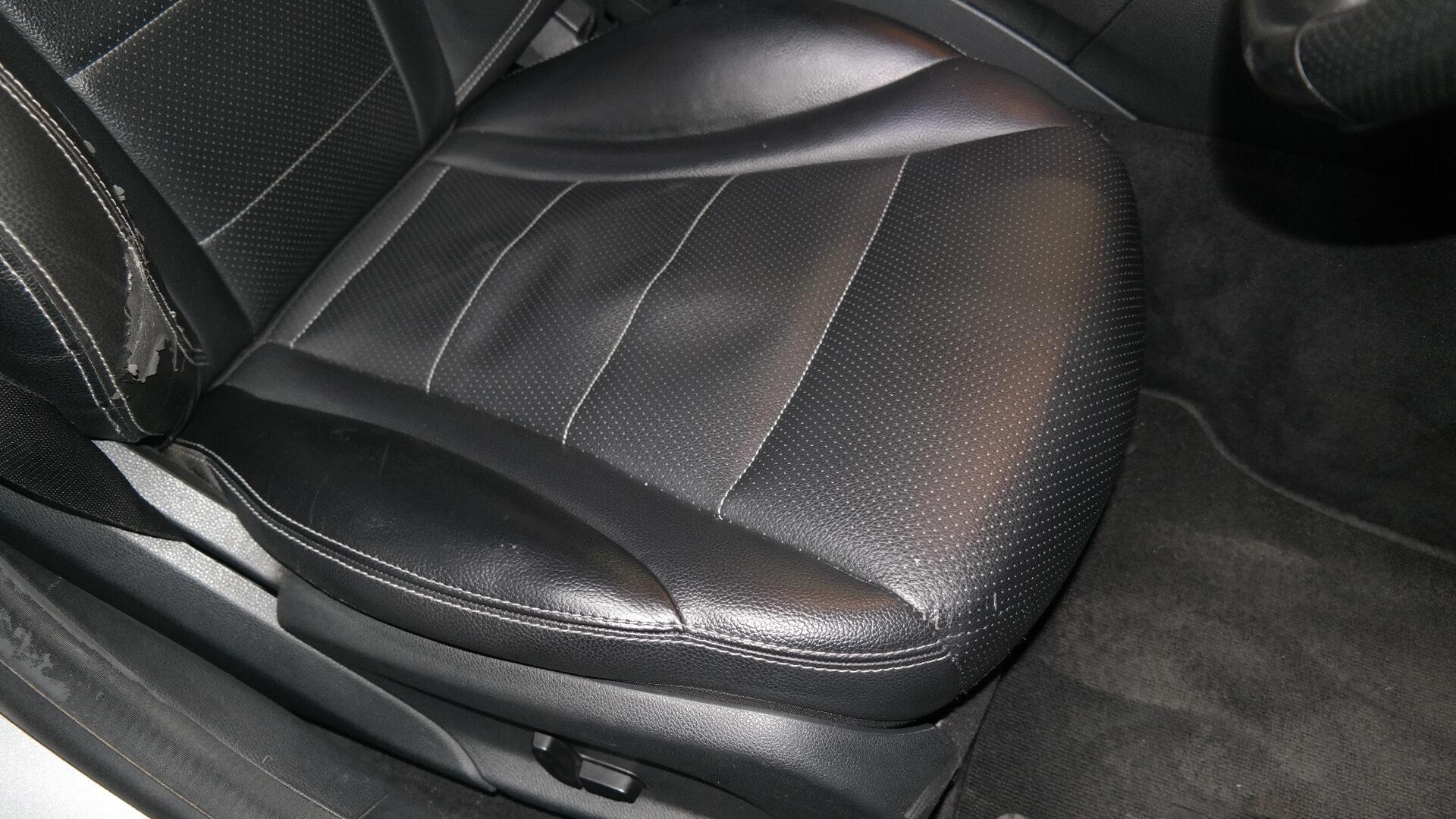 Repossessed Mercedes Benz C Class C250 Bluetec Amg Line A/T 2016 on auction with a price of R 313,100. Mercedes Benz C Class C250 Bluetec Amg Line A/T