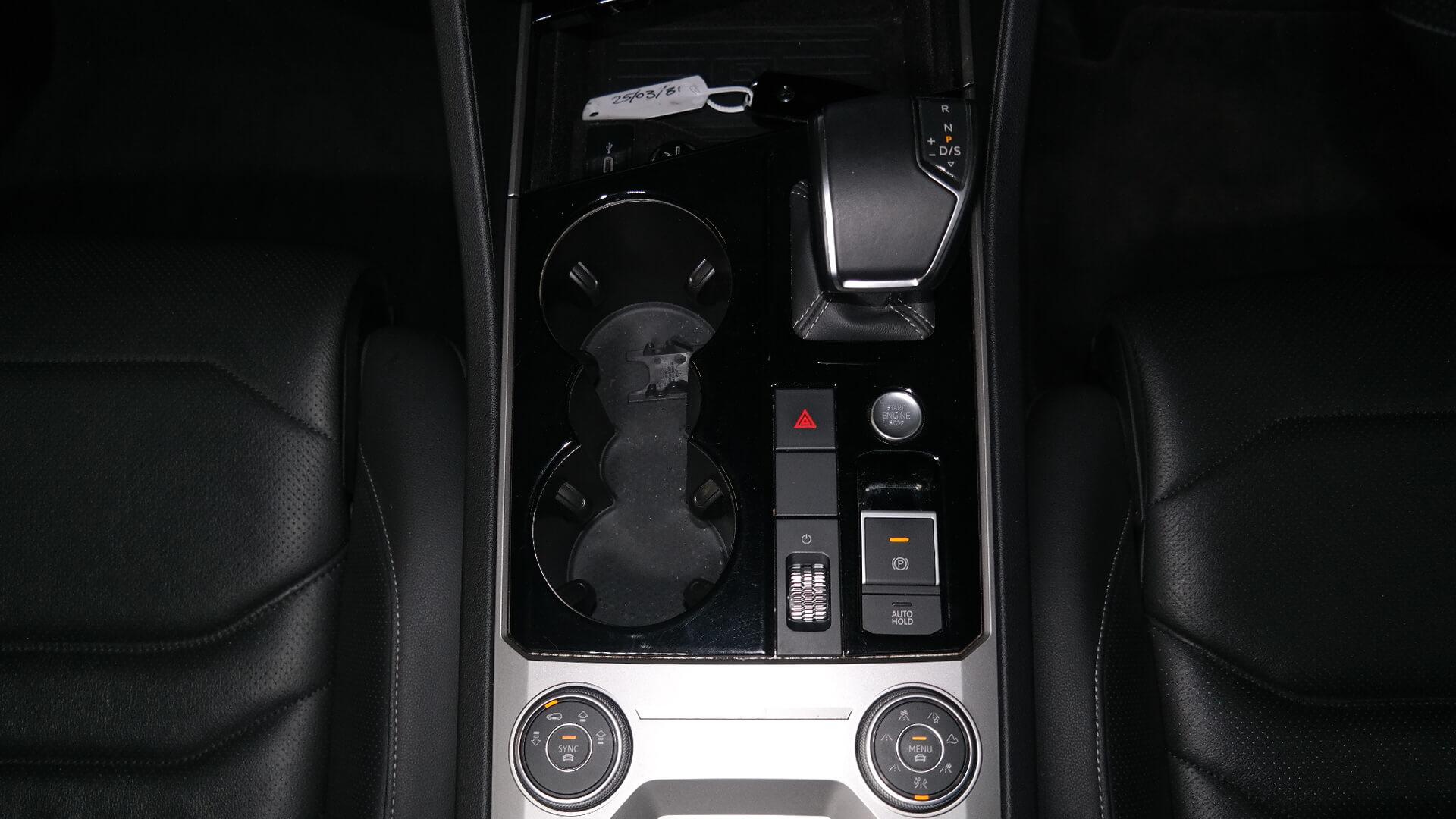 Fleet Volkswagen Touareg 3.0 TDI V6 EX 2021 on auction with a price of R 1,183,900. Volkswagen Touareg 3.0 TDI V6 EX