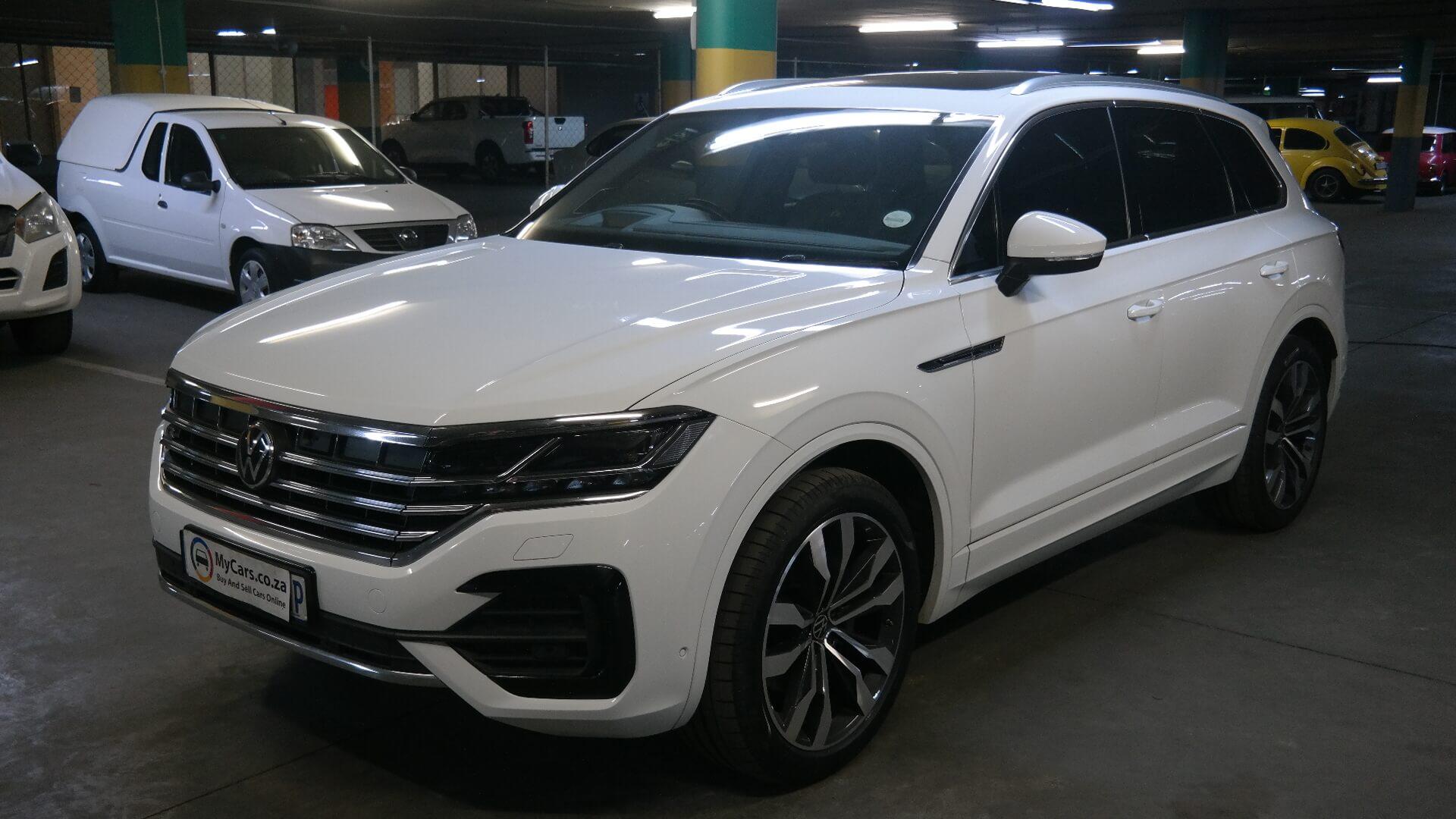 Fleet Volkswagen Touareg 3.0 TDI V6 EX 2021 on auction with a price of R 1,183,900. Volkswagen Touareg 3.0 TDI V6 EX