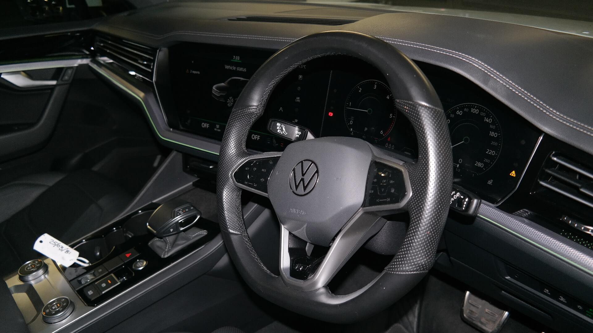 Fleet Volkswagen Touareg 3.0 TDI V6 EX 2021 on auction with a price of R 1,183,900. Volkswagen Touareg 3.0 TDI V6 EX