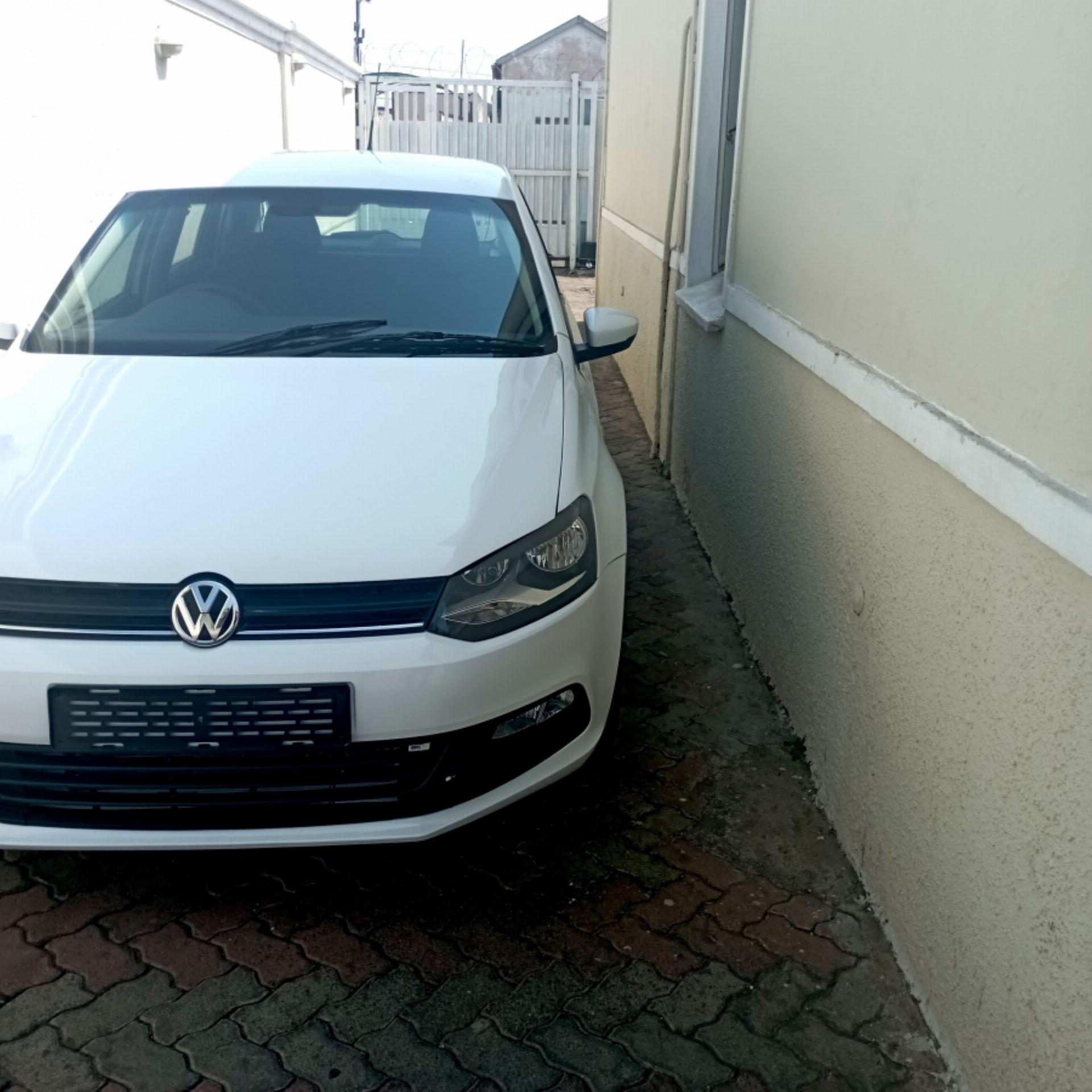 Volkswagen Polo Vivo Comfortline 1.4
