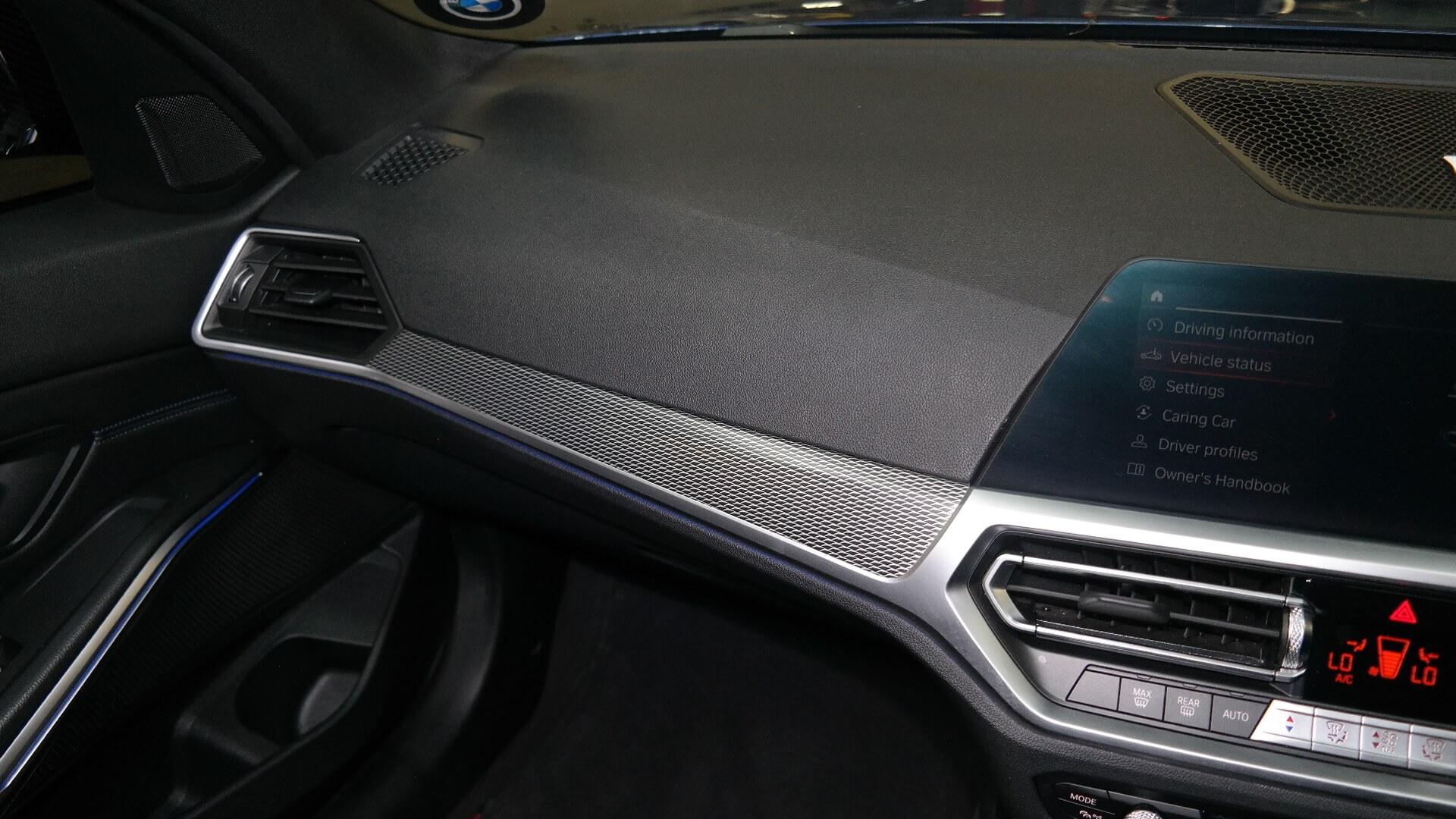 Repossessed BMW 3 Series 320D M Mzansi Edition A/T (G20) 2022 on auction with a price of R 695,400. BMW 3 Series 320D M Mzansi Edition A/T (G20)