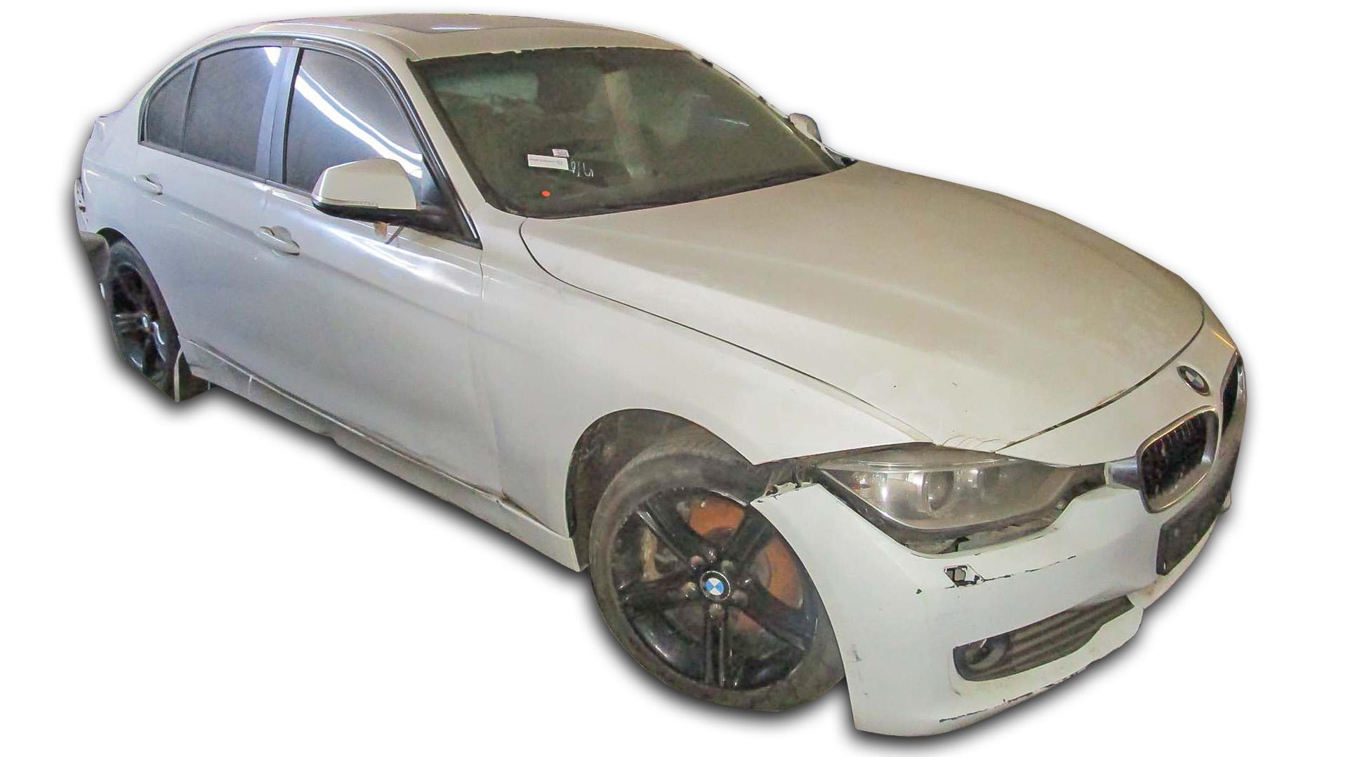 Repossessed BMW 3 Series 320D A/T (F30) 2014 on auction with a price of R 208,600. BMW 3 Series 320D A/T (F30)