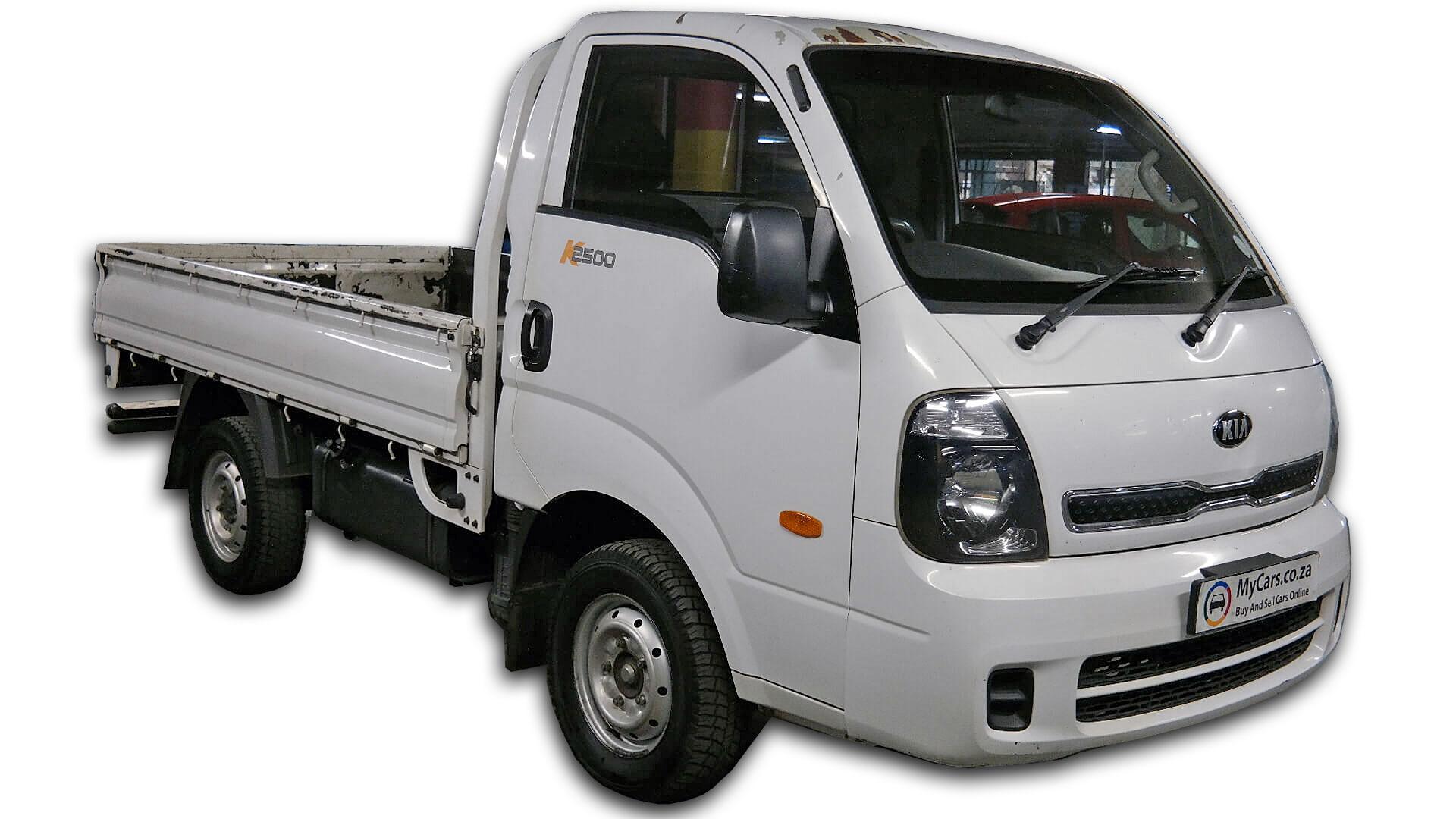 Repossessed Kia K2500 P/U S/C 2018 on auction with a price of R 213,700. Kia K2500 P/U S/C