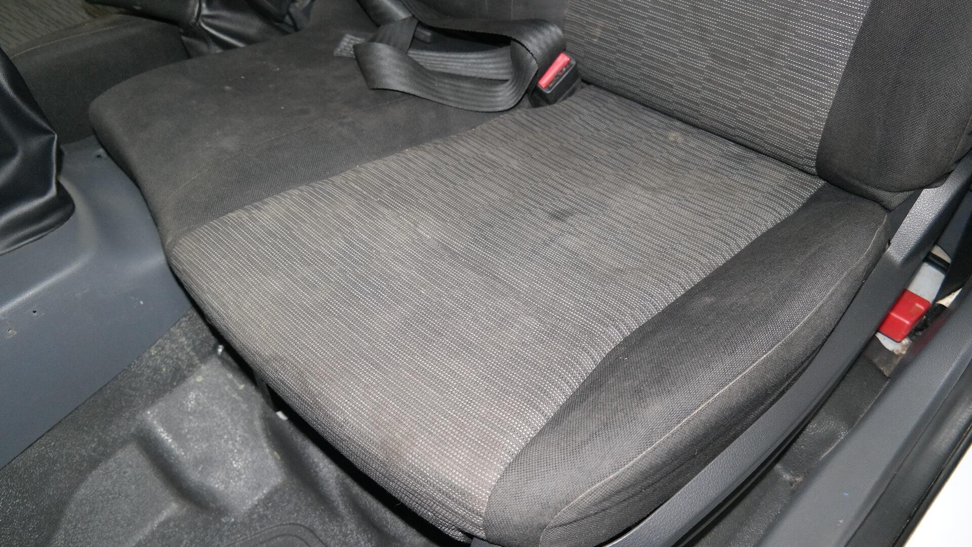 Repossessed Ford Ranger 2.2TDCI L/R P/U 2017 on auction with a price of R 167,400. Ford Ranger 2.2TDCI L/R P/U