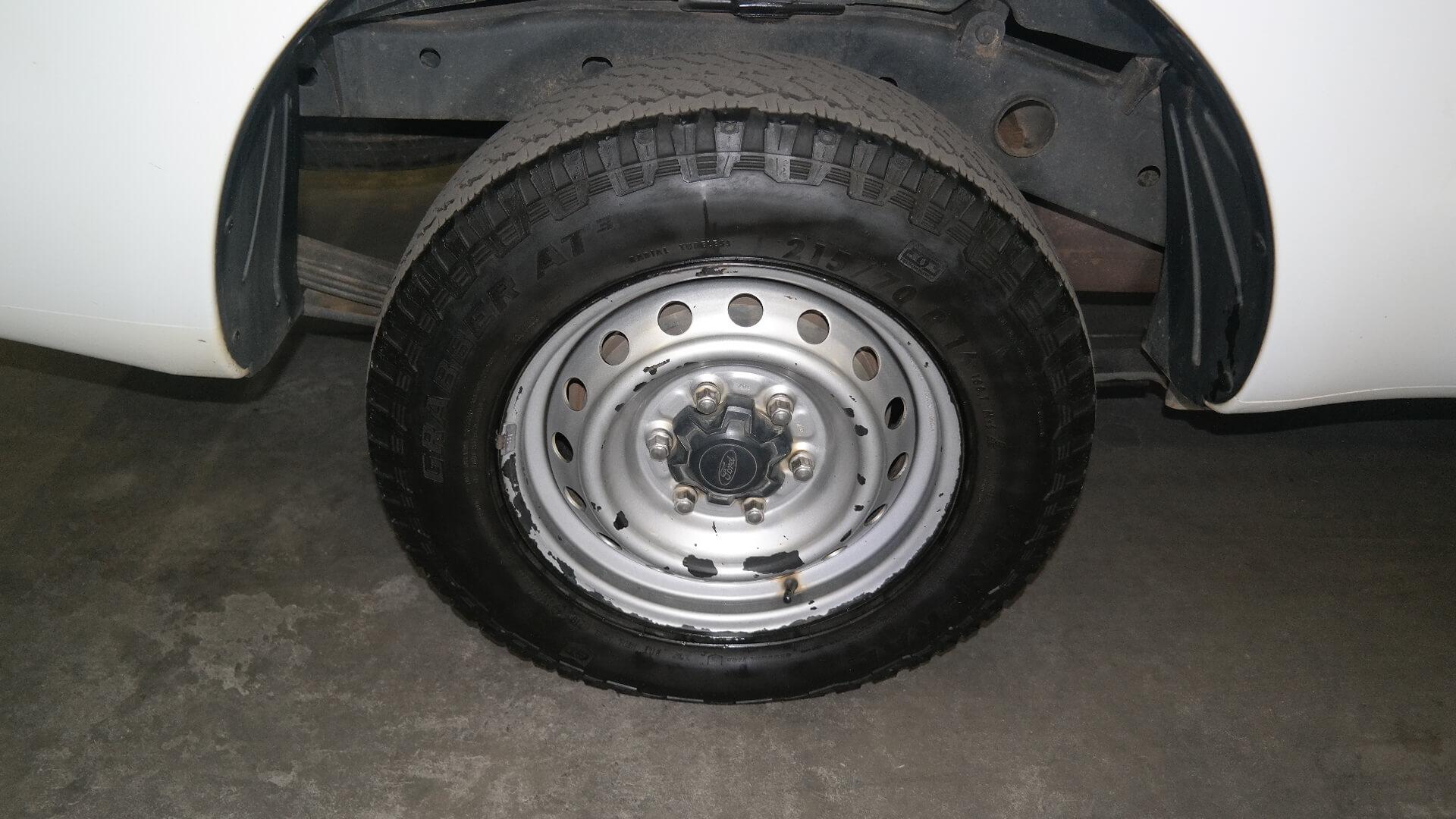 Repossessed Ford Ranger 2.2TDCI L/R P/U 2017 on auction with a price of R 167,400. Ford Ranger 2.2TDCI L/R P/U