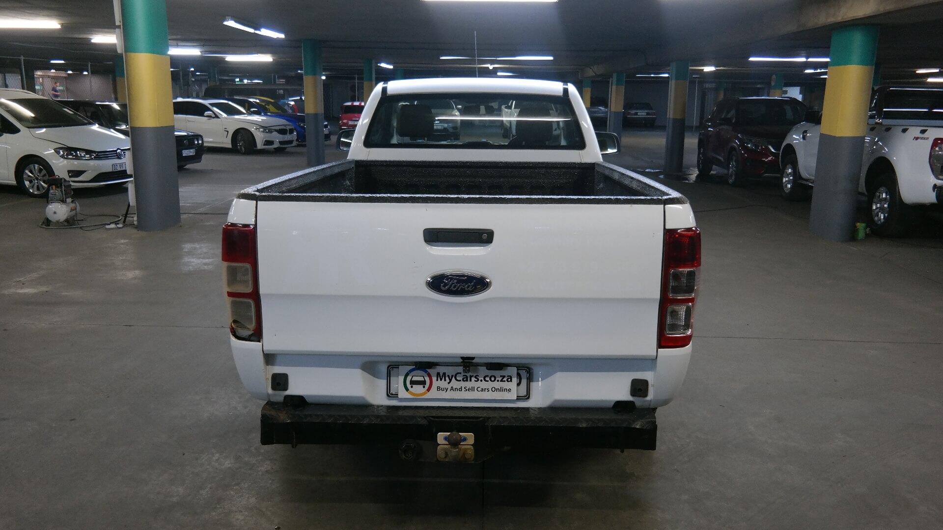 Repossessed Ford Ranger 2.2TDCI L/R P/U 2017 on auction with a price of R 167,400. Ford Ranger 2.2TDCI L/R P/U