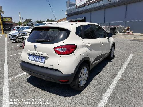 2016 RENAULT CAPTURE 900T Dynamic 2016 RENAULT CAPTURE 900T Dynamic