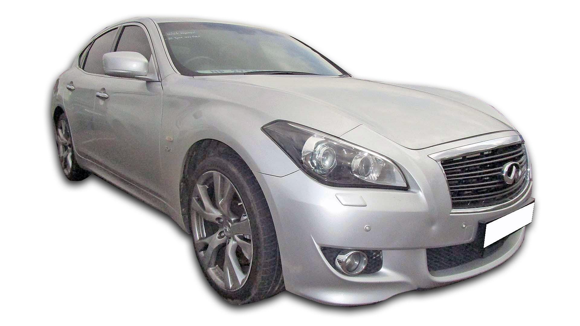 Repossessed Q70 S Premium Infiniti M30D/Q70 3.0D Premium 2015 on auction with a price of R 422,133. Q70 S Premium Infiniti M30D/Q70 3.0D Premium