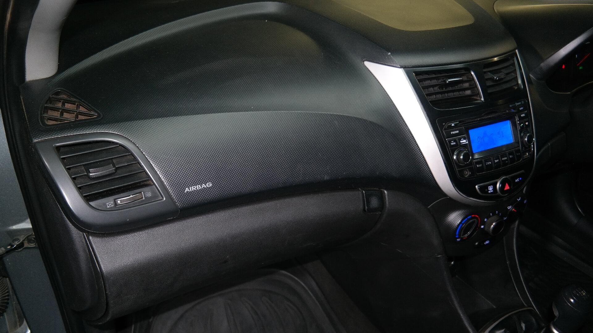 Repossessed Hyundai Accent 1.6 GL/MOTION 2018 on auction with a price of R 170,300. Hyundai Accent 1.6 GL/MOTION