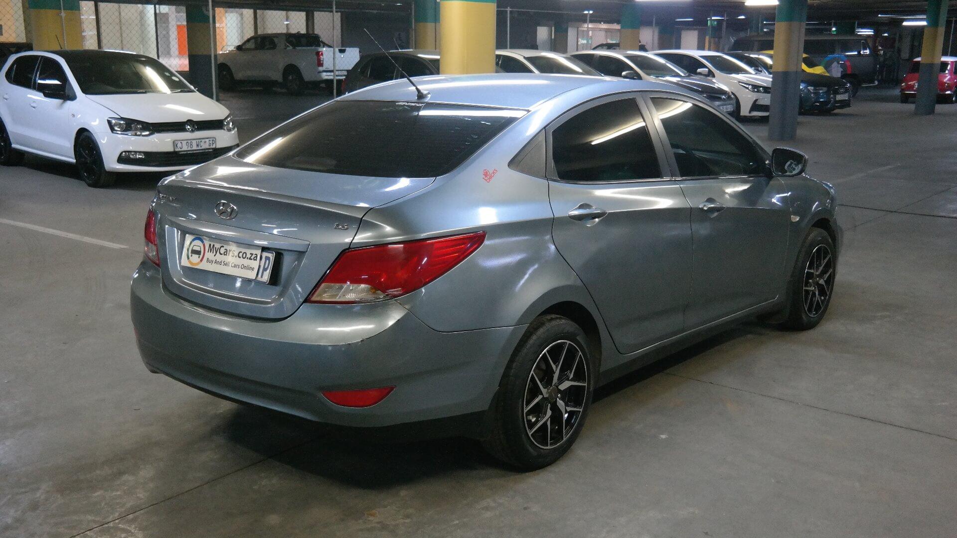 Repossessed Hyundai Accent 1.6 GL/MOTION 2018 on auction with a price of R 170,300. Hyundai Accent 1.6 GL/MOTION