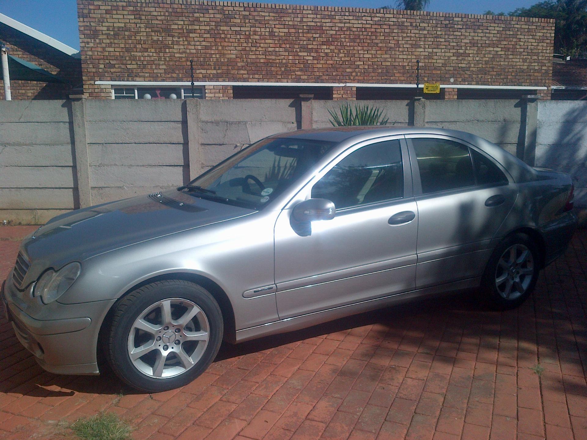 Used Mercedes Benz C180 Classic 2005 on auction with a price of R 82,000. Mercedes Benz C180 Classic