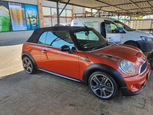 2011 MINI COOPER CONVERTIBLE Cooper S 1.6T 2011 MINI COOPER CONVERTIBLE Cooper S 1.6T