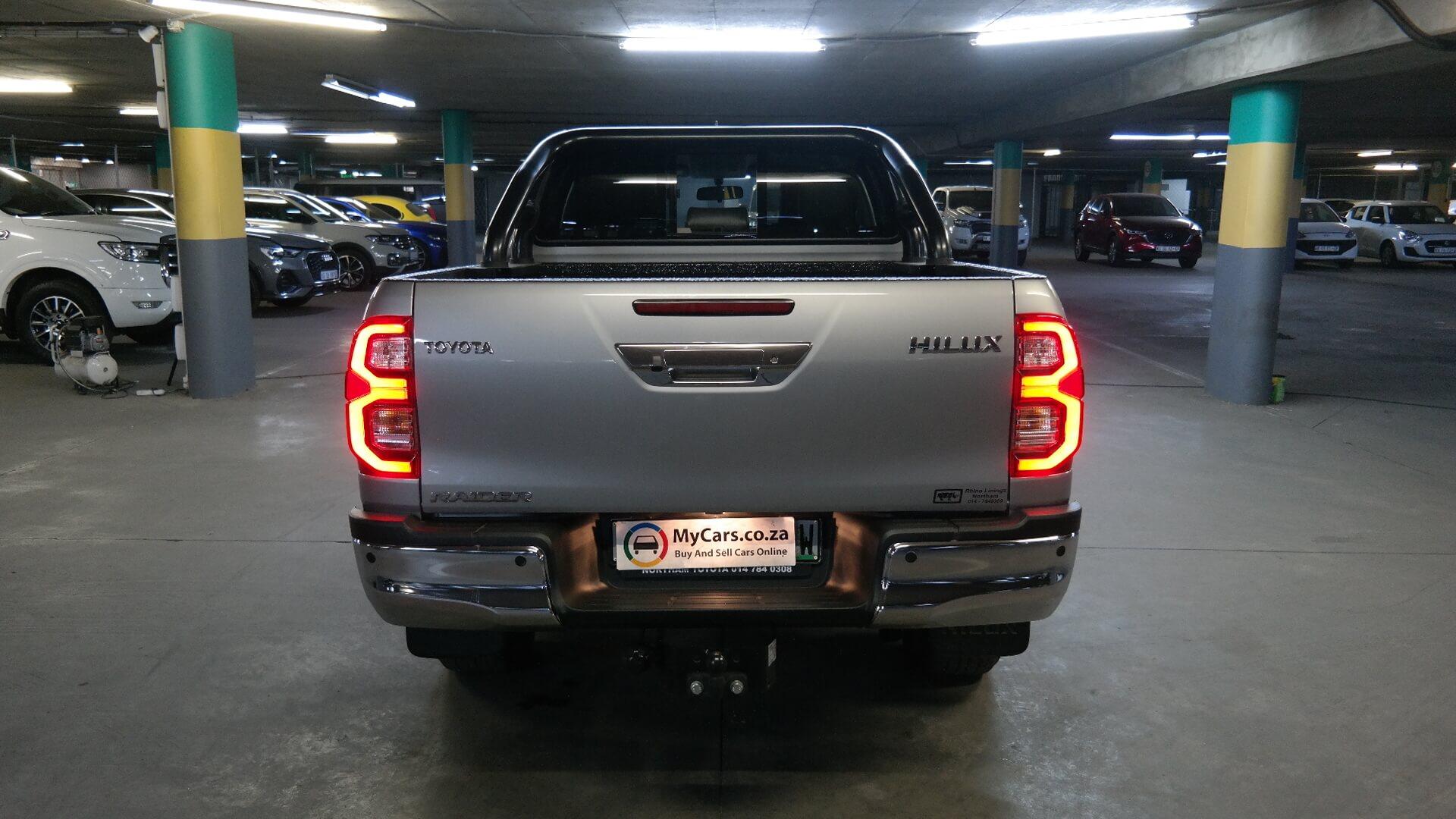 Repossessed Toyota Hilux 2.8 GD-6 RB Raider A/T P/U D/C 2022 on auction with a price of R 520,600. Toyota Hilux 2.8 GD-6 RB Raider A/T P/U D/C