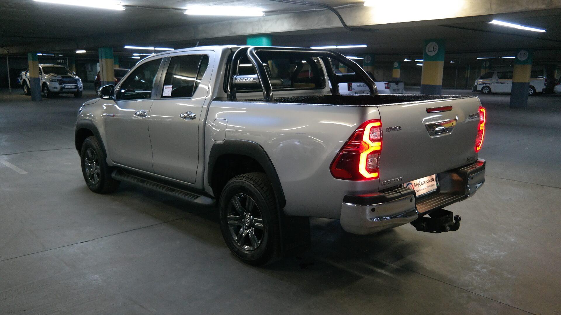 Repossessed Toyota Hilux 2.8 GD-6 RB Raider A/T P/U D/C 2022 on auction with a price of R 520,600. Toyota Hilux 2.8 GD-6 RB Raider A/T P/U D/C