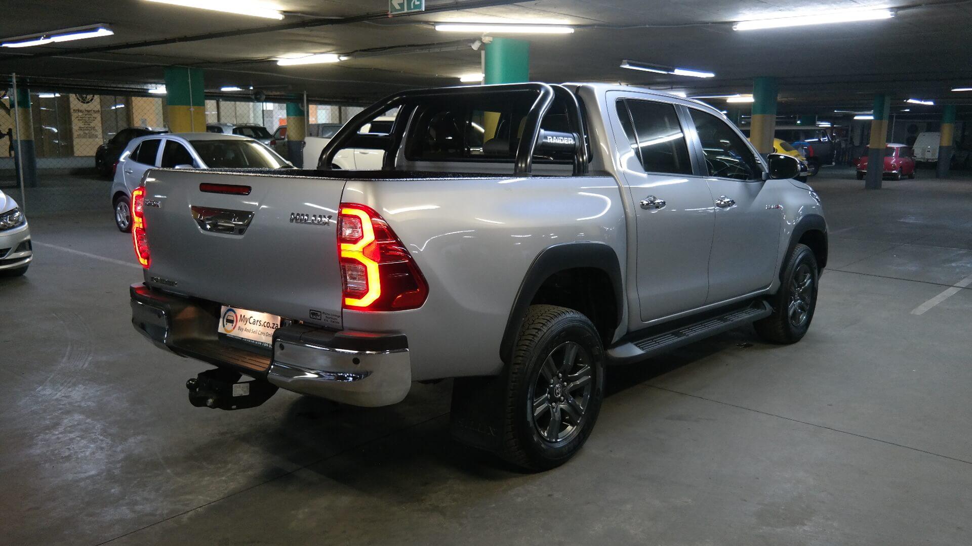 Repossessed Toyota Hilux 2.8 GD-6 RB Raider A/T P/U D/C 2022 on auction with a price of R 520,600. Toyota Hilux 2.8 GD-6 RB Raider A/T P/U D/C