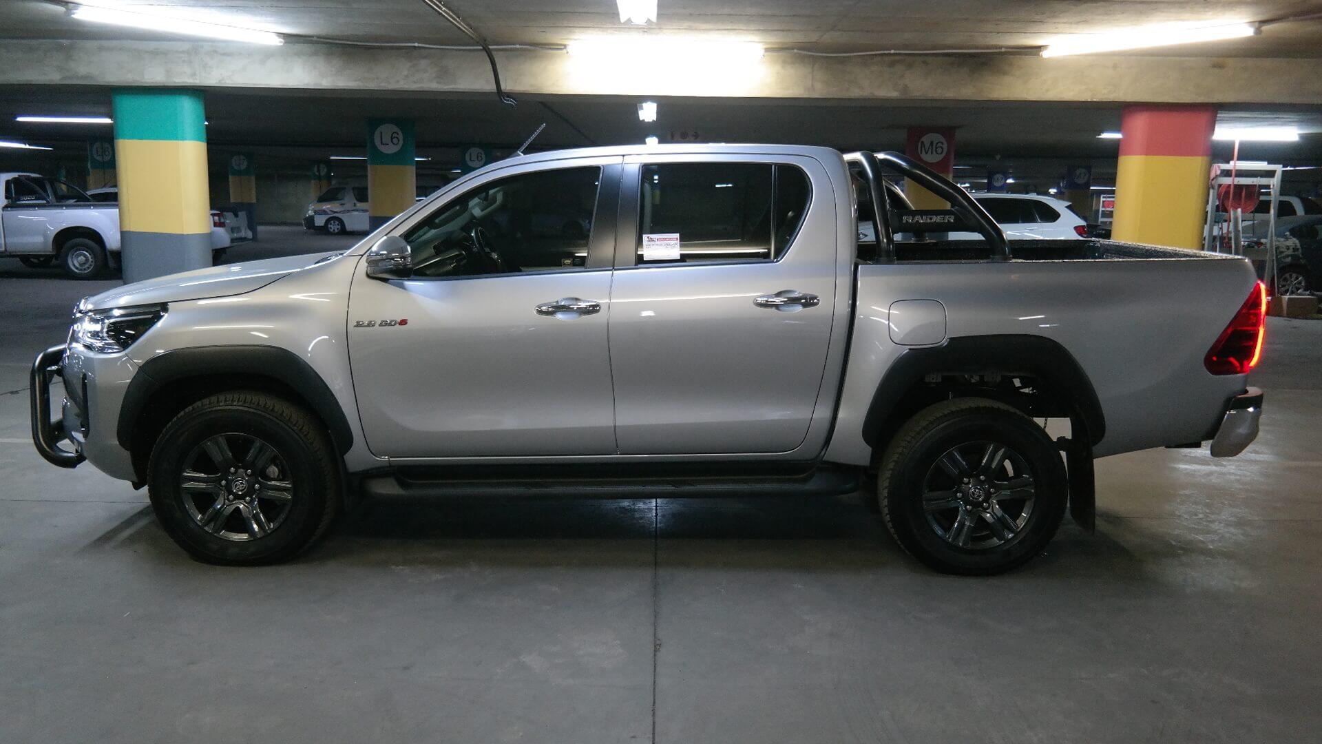 Repossessed Toyota Hilux 2.8 GD-6 RB Raider A/T P/U D/C 2022 on auction with a price of R 520,600. Toyota Hilux 2.8 GD-6 RB Raider A/T P/U D/C
