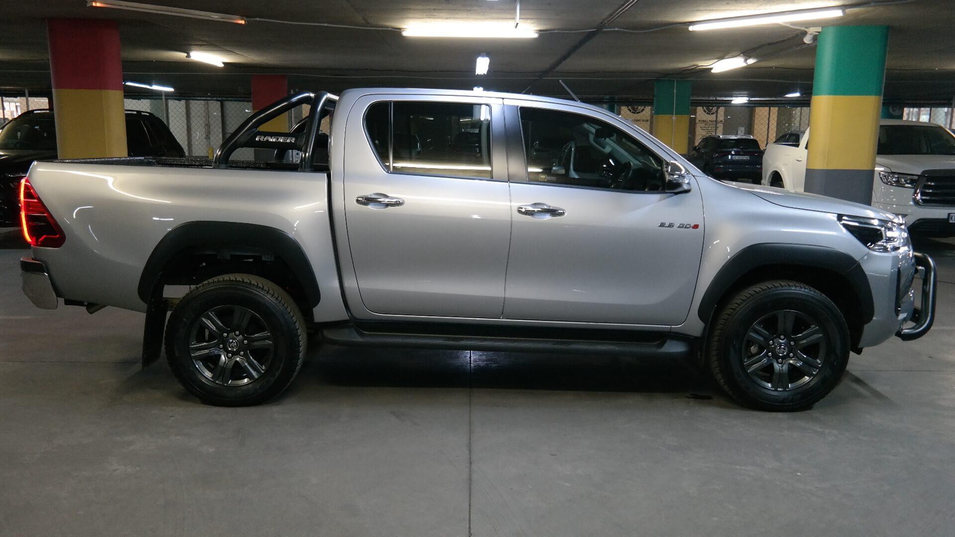 Repossessed Toyota Hilux 2.8 GD-6 RB Raider A/T P/U D/C 2022 on auction with a price of R 520,600. Toyota Hilux 2.8 GD-6 RB Raider A/T P/U D/C