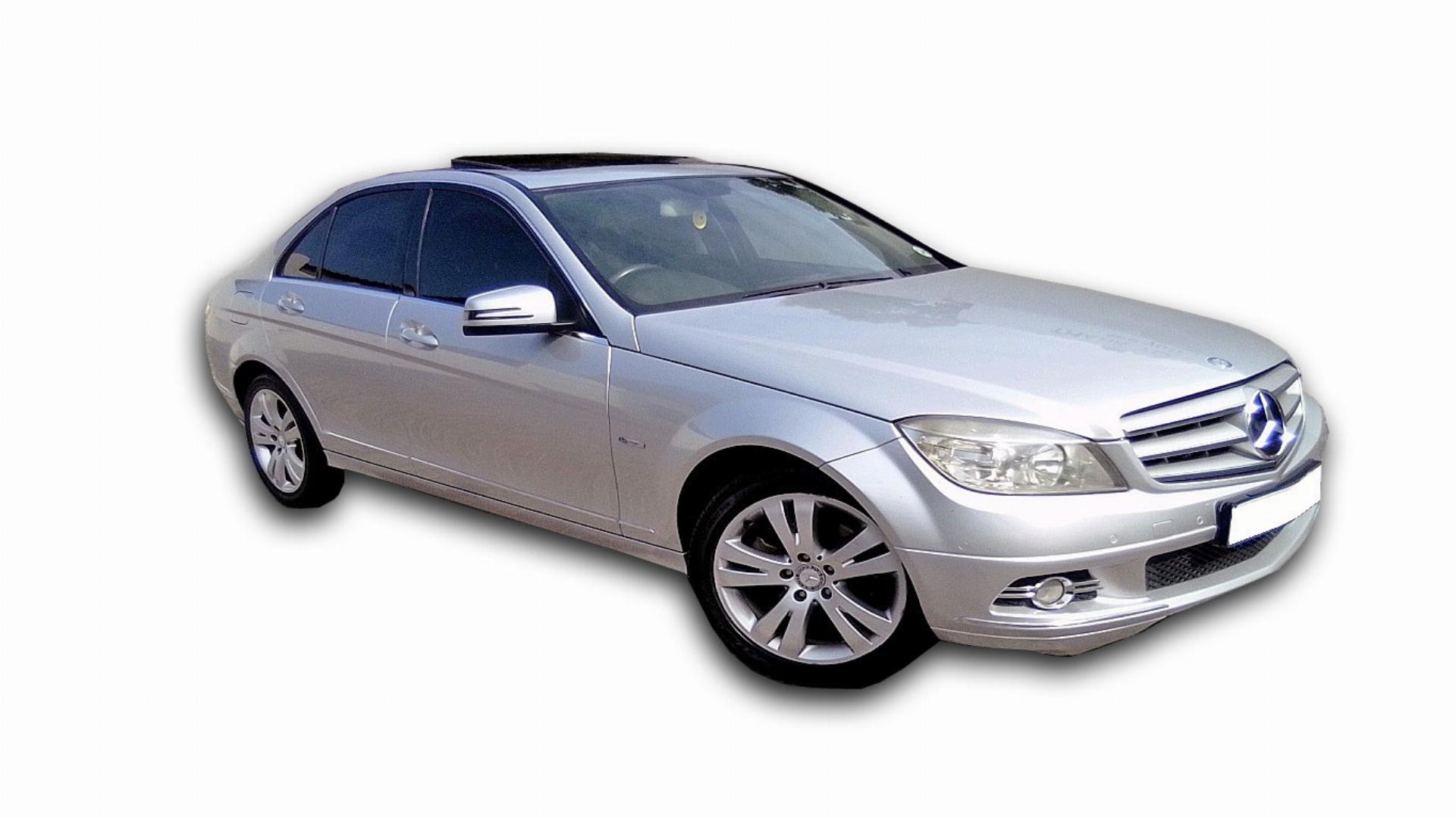 Used Mercedes Benz C180 Menendes Benz 2010 on auction with a price of R 125,000. Mercedes Benz C180 Menendes Benz