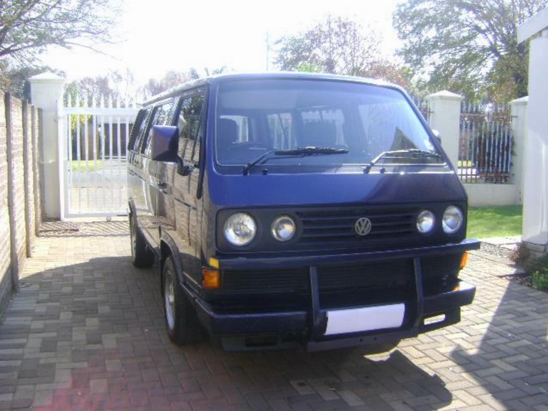 Used Volkswagen Microbus 2.6I A/C & P/S 1997 on auction - PV1000102