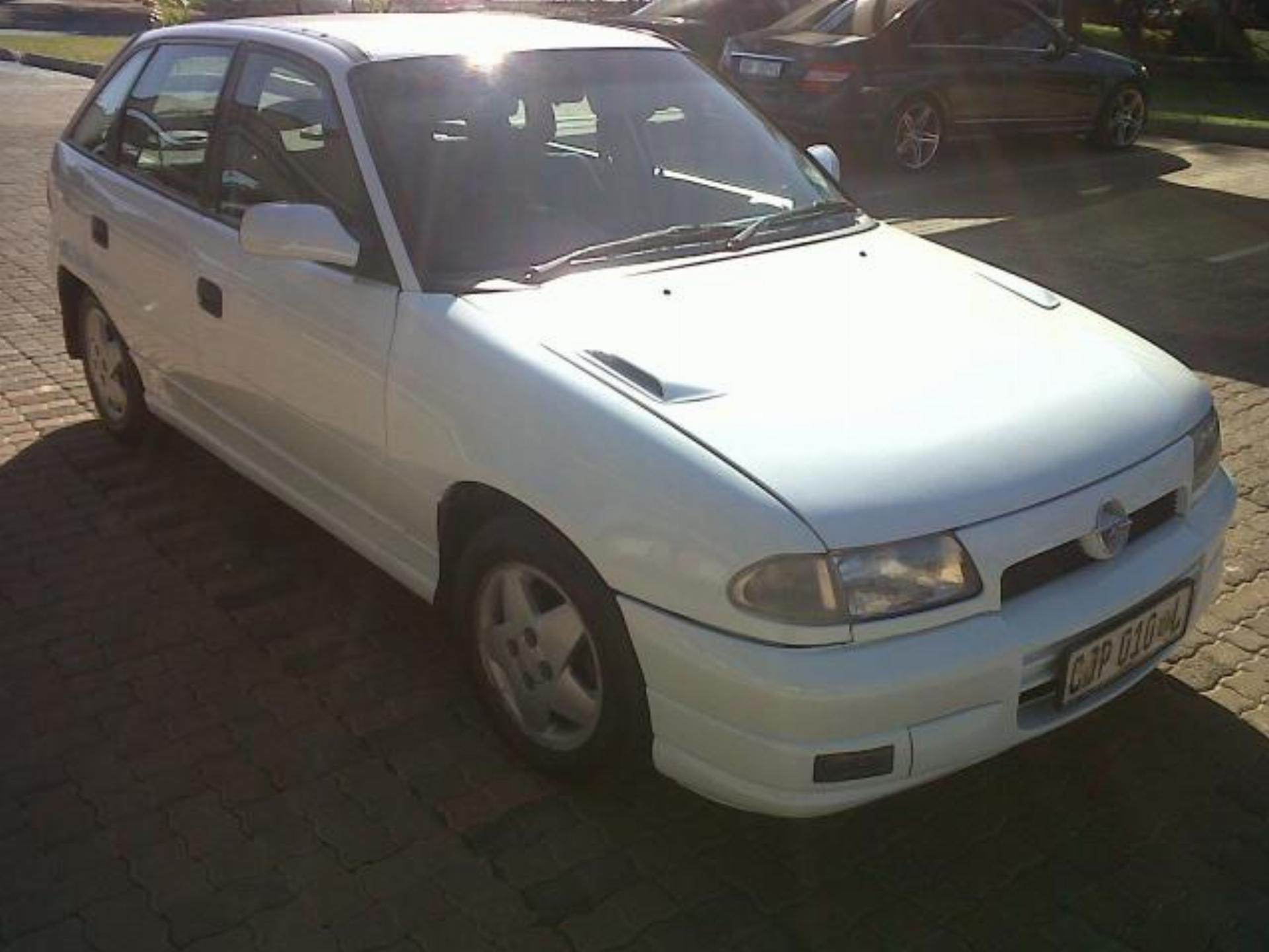 Used Opel Kadett 160IS 1997 on auction - PV1000172