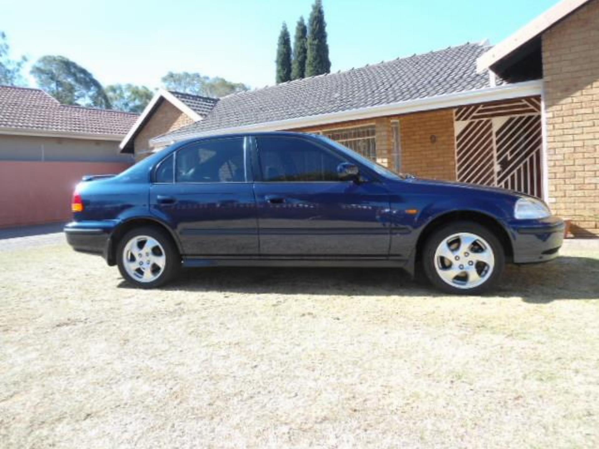 Used Honda Ballade 160I Vtec 1997 on auction PV1003092
