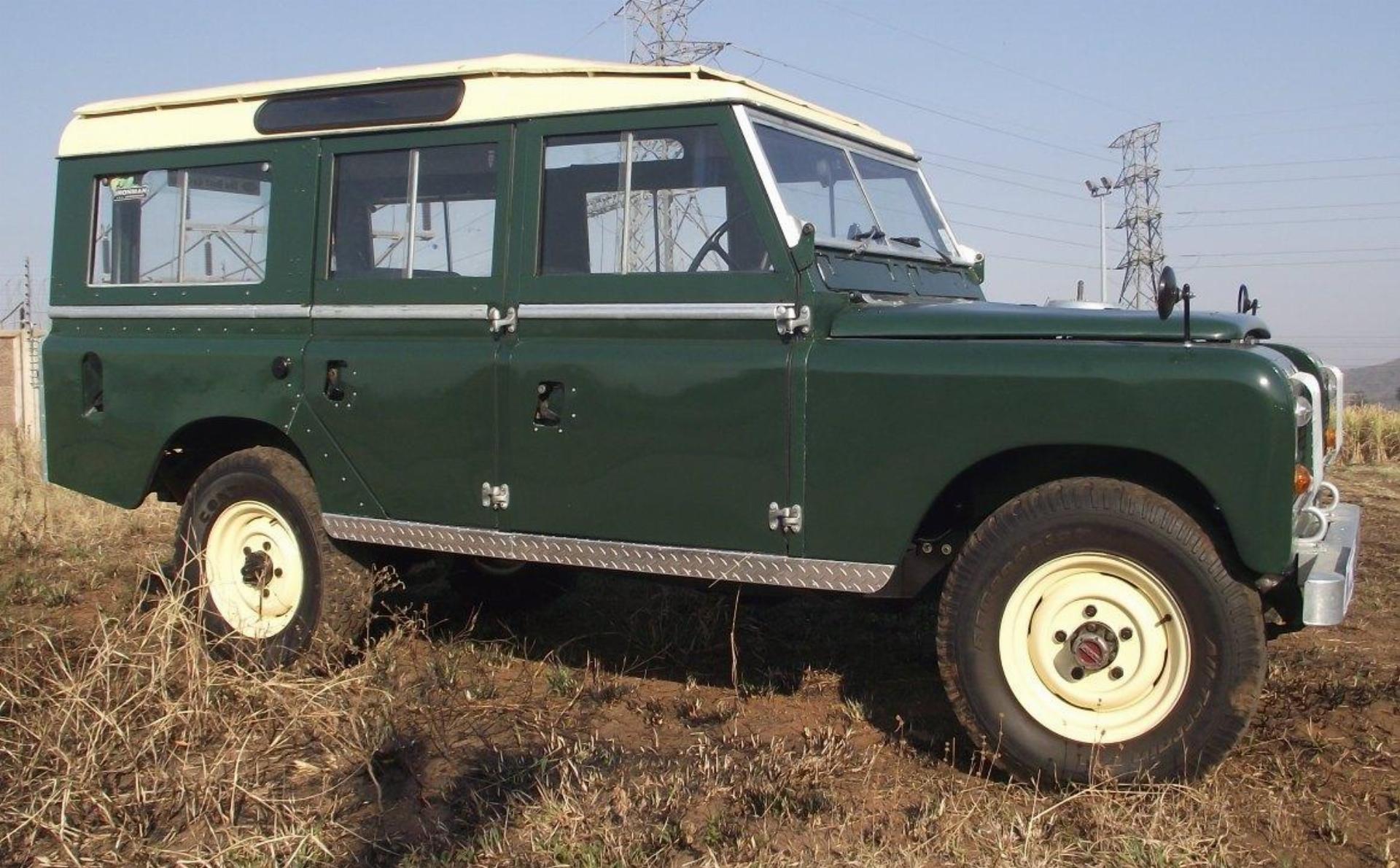 Used Land Rover Defender 111 Series 109 1970 on auction