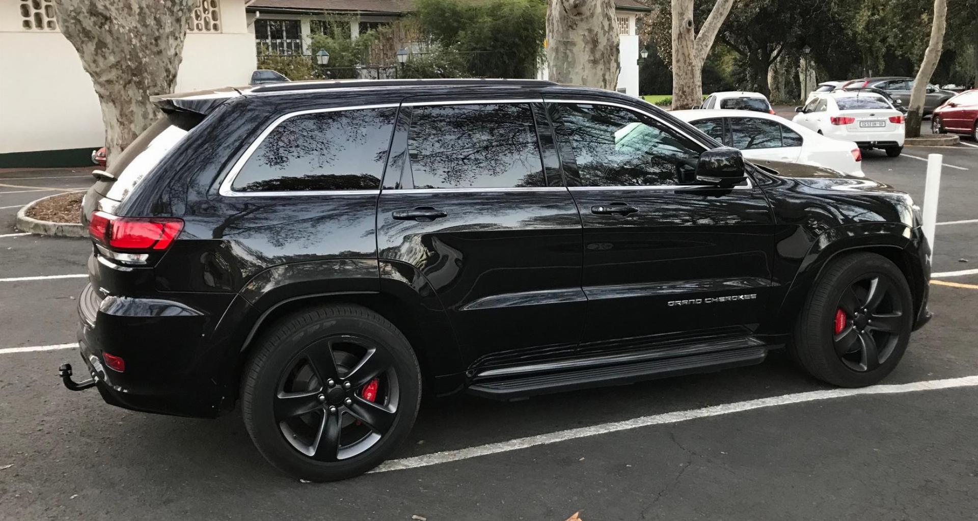 Used Jeep Grand Cherokee 6.4 SRT8 2016 on auction PV1028145