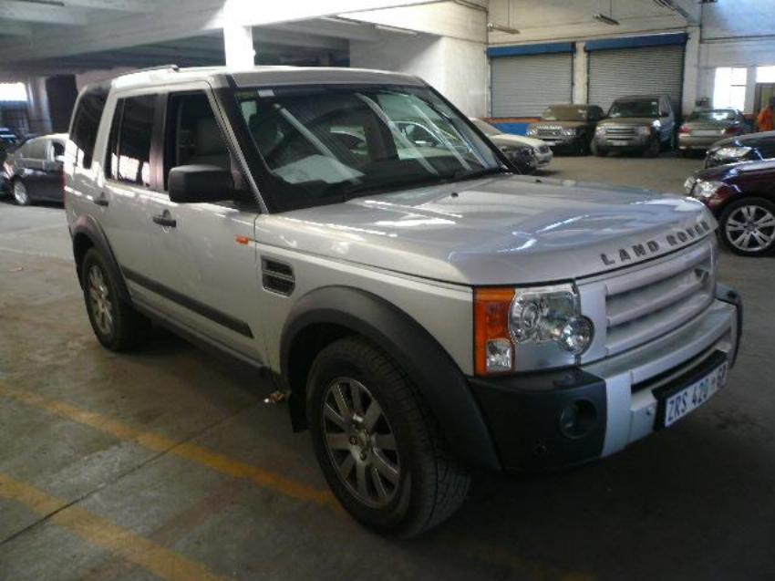 Repossessed Land Rover Discovery 3 2006 On Auction Mc04163
