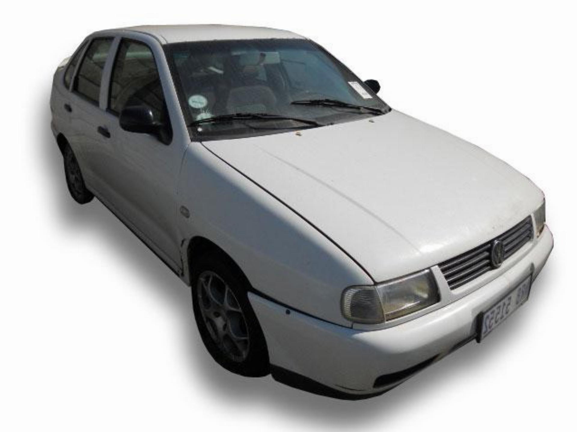 Volkswagen polo classic 2000 Volkswagen polo classic 2000