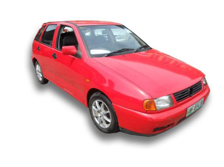 Repossessed VW Polo Playa 1.6 1998 on auction - MC09170